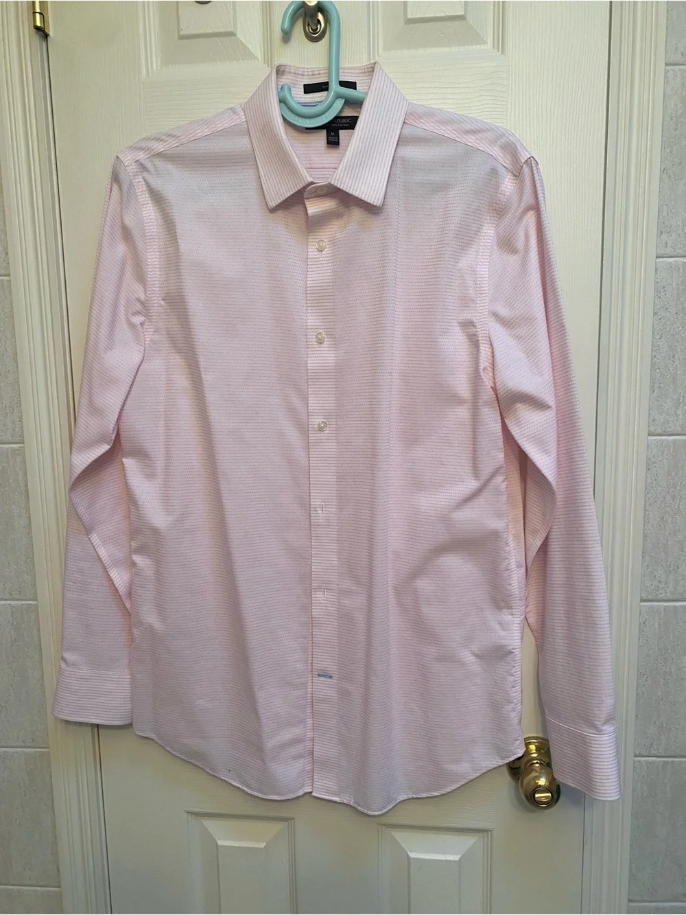 Banana Republic Men's Grant Fit Pink Striped Button Down Shirt Medium